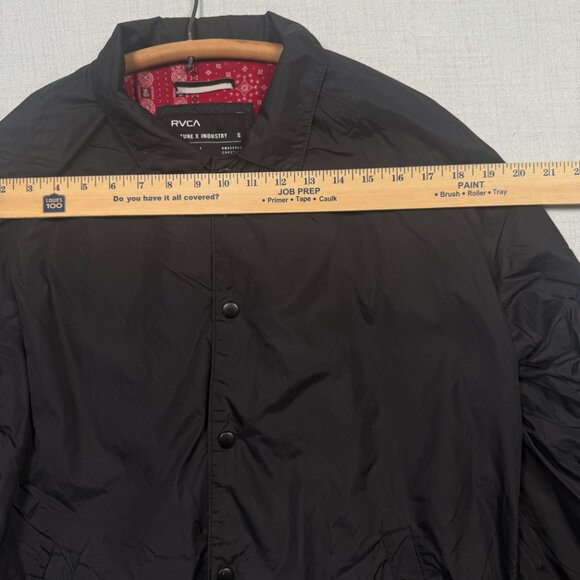 RVCA Coaches Jacket Red Bandana Lining Snap Button Front Black Nylon Size S - Picture 7 of 14